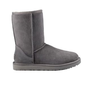 UGG Authentic Classic grey short boot Sz 6